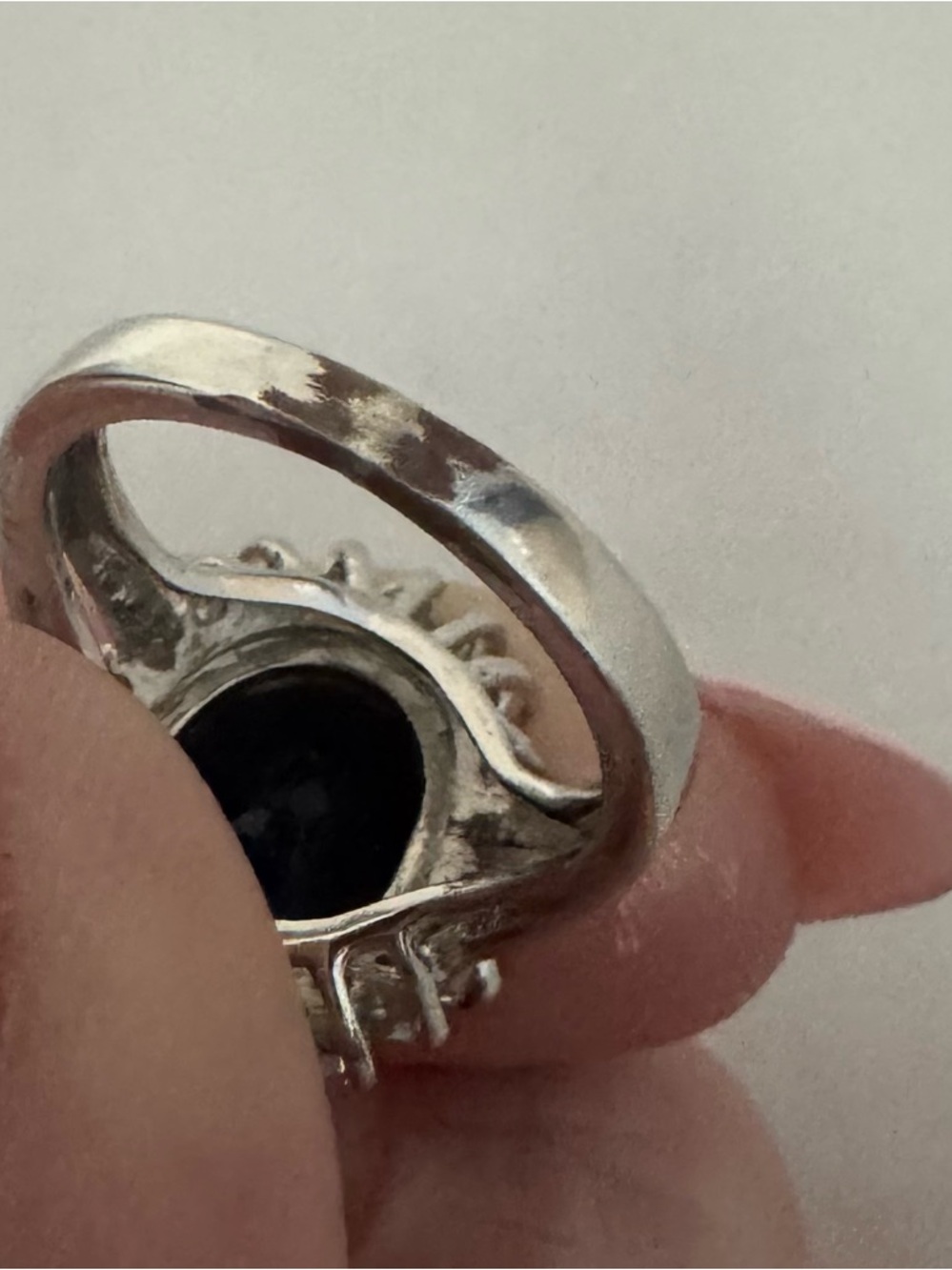 Avon Sterling Silver Blue Royal Sapphire CZ Halo Ring 925 Size 6 - Picture 11 of 11